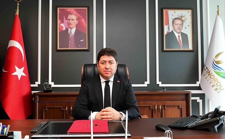 BAŞKAN TÖREN’DEN 1 MAYIS EMEK VE DAYANIŞMA GÜNÜ MESAJI