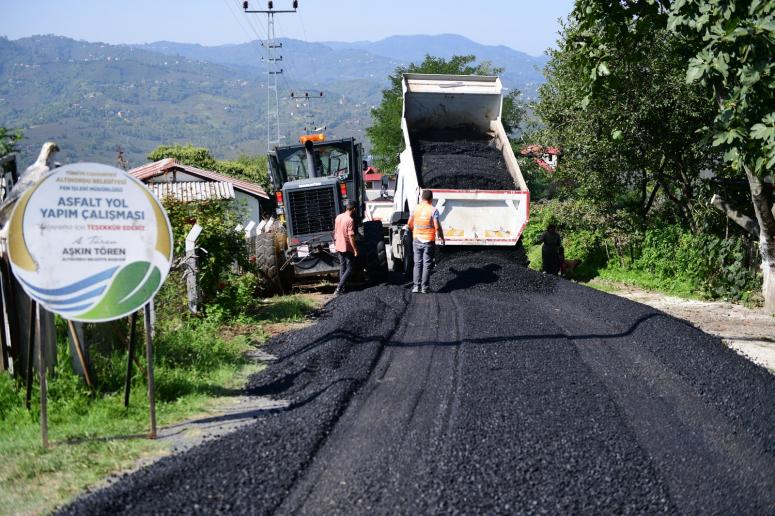 ALTINORDU BELEDİYESİ’NDEN BOZTEPE’YE SICAK ASFALT