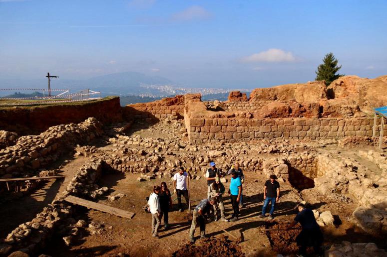 KURUL’DAN ADETA TARİH FIŞKIRDI