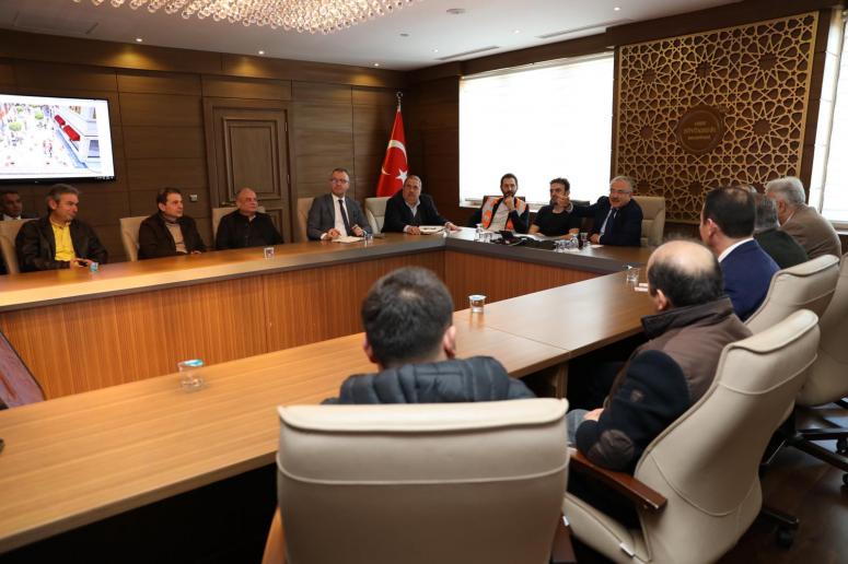 BAŞKAN GÜLER, SIRRIPAŞA ESNAFLARINI AĞIRLADI