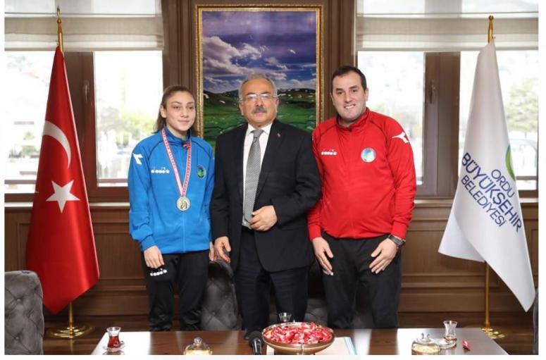 GAMZE SOĞUKSU’YA MİLLİ DAVET