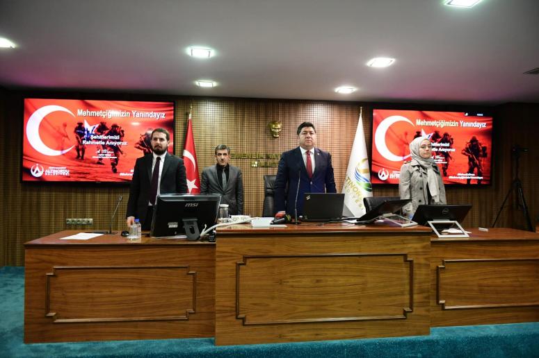 BAŞKAN TÖREN, “CEREN ÖZDEMİR ADIŞEHRİMİZDE YAŞAYACAK”