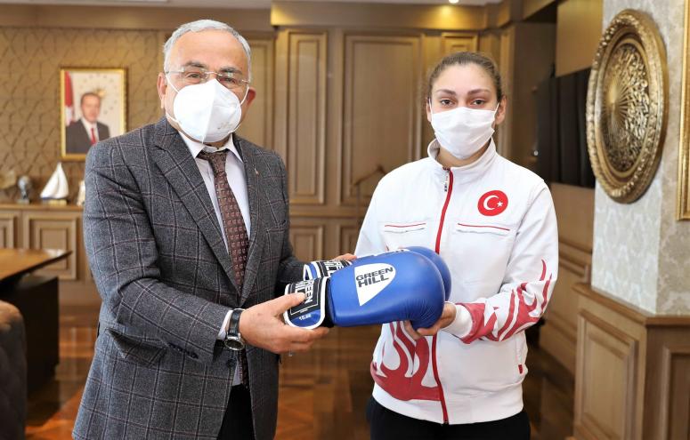 GAMZE SOĞUKSU: “EN BÜYÜK HEDEFİM OLİMPİYATLAR”