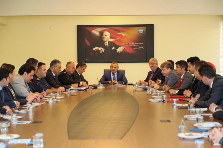 İl Güvenlik ve Asayiş Koordinasyon Toplantısı ile Kaymakamlar Toplantısı Fatsa’da Yapıldı