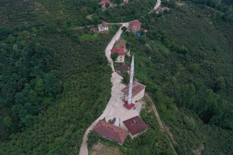 ALTINORDU BELEDİYESİNİN ALTYAPI VE YOL SEFERBERLİĞİ DEVAM EDİYOR
