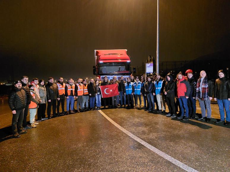 BAŞKAN TÖREN “ALLAH MİLLETİMİZİ BU ZOR SINAVLARDA DA GÜÇLÜ KILSIN”
