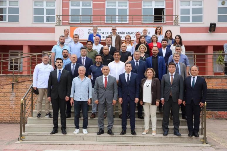 Kaymakamlar Toplantısı İle İl Güvenlik ve Asayiş Koordinasyon Toplantısı, Ünye’de Yapıldı