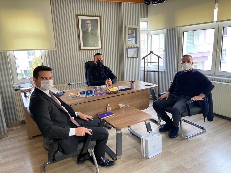 Albayrak ve Suyabatmaz'dan İlkadım Dergimize Ziyaret