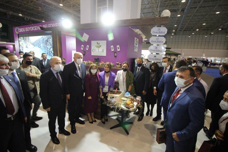 BÜYÜKŞEHRİN PROJELERİNE GAZİANTEP’DE YOĞUN İLGİ