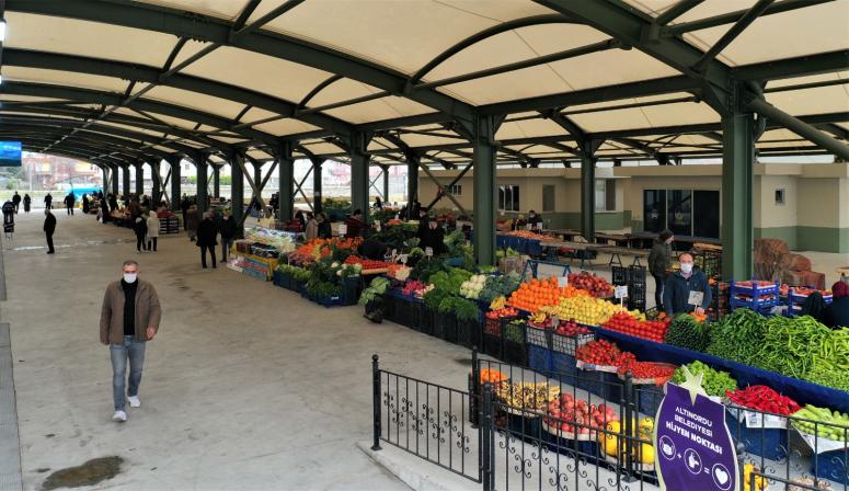 BÖLGENİN EN MODERN VE EN BÜYÜK PAZARI HİZMETE AÇILDI