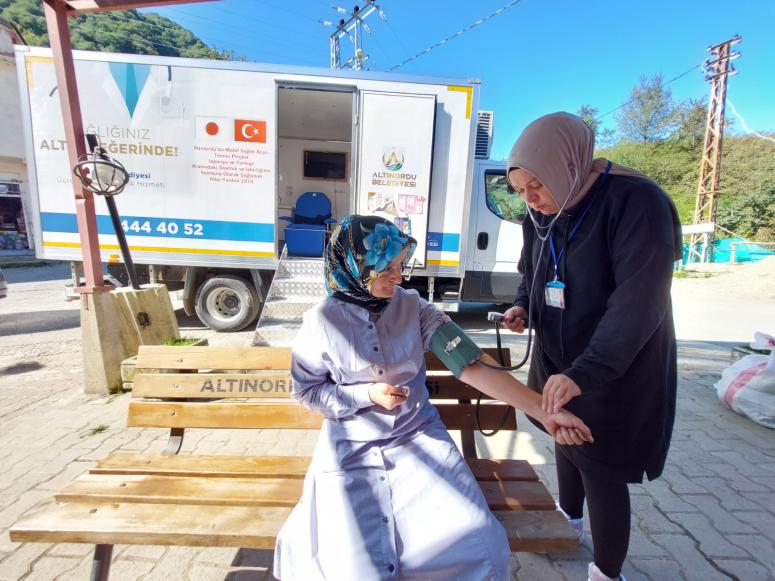 BAŞKAN AŞKIN TÖREN İNSAN ODAKLI HİZMETLERİYLE GÖNÜLLERİ FETHETMEYE DEVAM EDİYOR