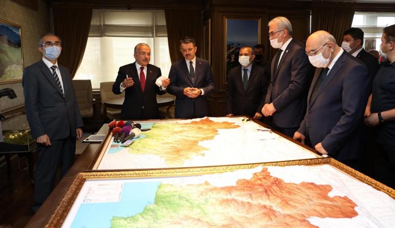 DEV PROJE İŞİN MUTFAĞINDA TANITILDI
