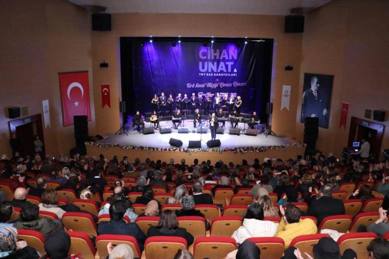 SANAT MÜZİĞİ KONSERİ MEST ETTİ
