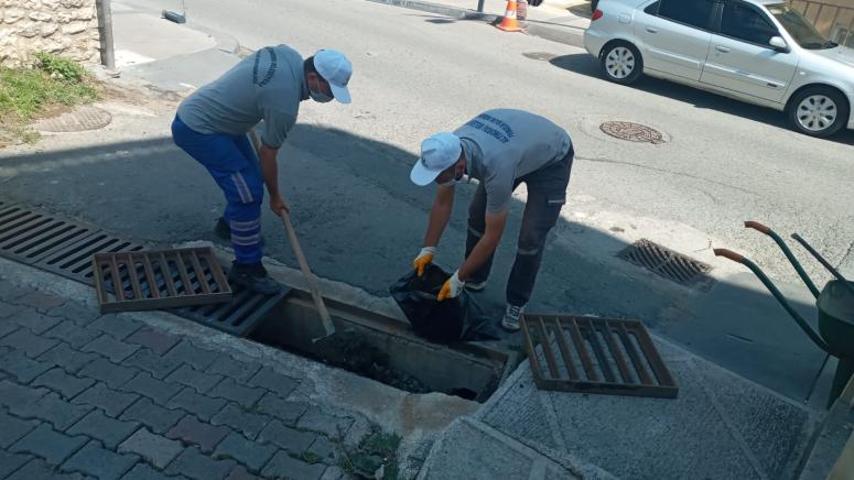ALTINORDU BELEDİYESİ MAZGAL TEMİZLİKLERİNİ SÜRDÜRÜYOR