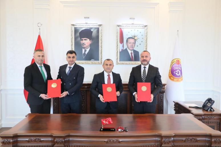 Hayırsever Erçal Ailesinden Eğitime Destek