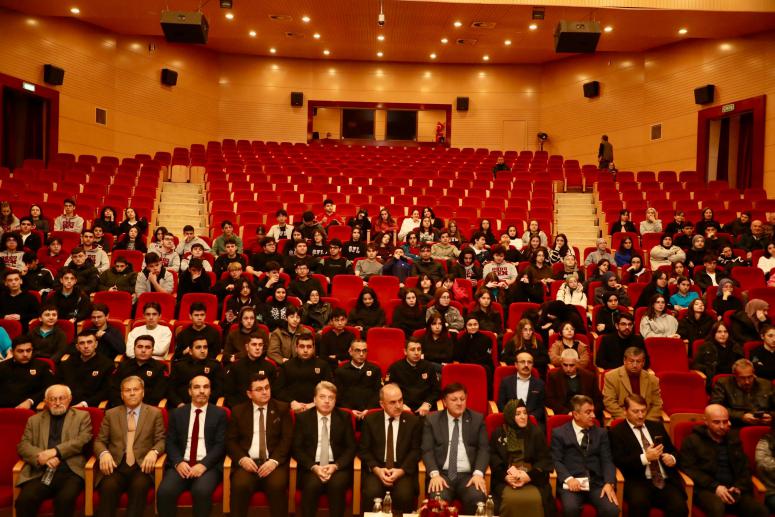 “Yunus Emre’nin Coğrafyası” Konulu Konferans Gerçekleştirildi