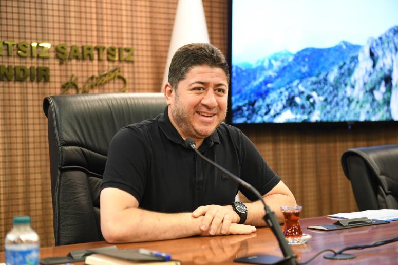BAŞKAN TÖREN “HERKESİN YÜZÜNÜN GÜLDÜĞÜ MUTLU BİR ŞEHİR İÇİN CANLA BAŞLA ÇALIŞMAYA DEVAM EDECEĞİZ”