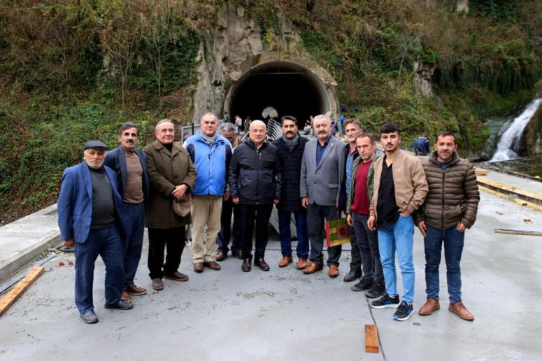 “KARADENİZ-AKDENİZ YOLU 10 GÜN İÇERİSİNDE AÇILACAK”
