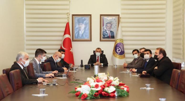 Vali Sonel, “Kurallara Uyan Vatandaşlarımıza Teşekkür Ediyorum”