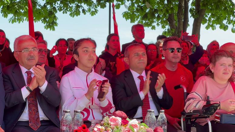 19 Mayıs Atatürk’ü Anma, Gençlik ve Spor Bayramı Törenlerle Kutlandı