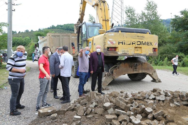 KUMBAŞI’NDA YOL SEVİNCİ
