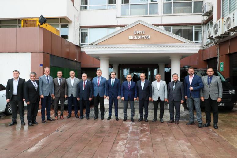 Vali Sonel, Ünye İlçemizde Ziyaret ve Temaslarda Bulundu
