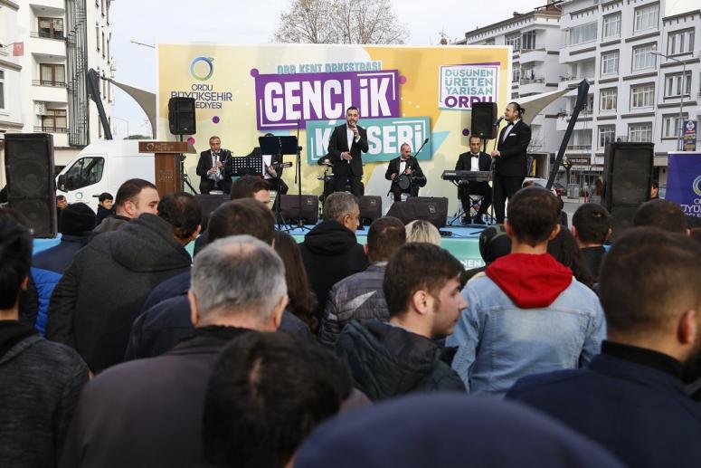 KENT ORKESTRASI’NDAN GENÇLİK KONSERİ