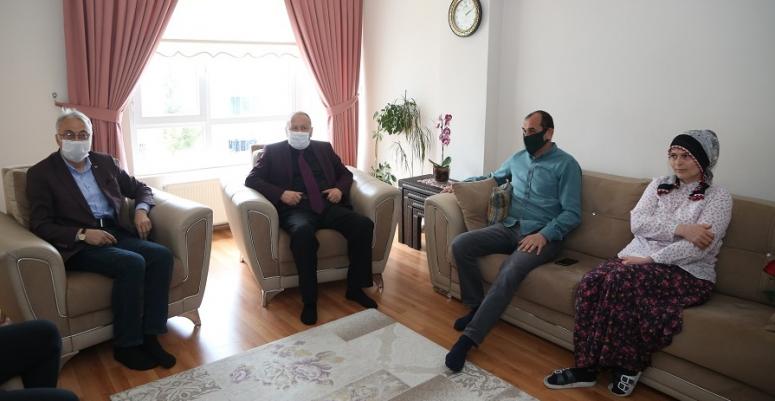 BÜYÜKŞEHİR BELEDİYESİ ŞEHİT AİLELERİNİ YALNIZ BIRAKMADI