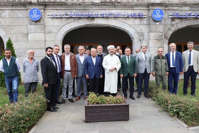BAŞKAN ERBAŞ, “KÜTÜPHANE ÇALIŞMALARINI OLUMLU BULUYORUM”