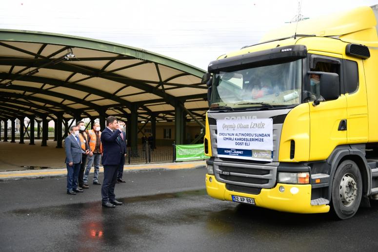 ORDU’NUN ALTINORDU’SUNDAN İZMİRLİ KARDEŞLERİMİZE DOSTLUK ELİ