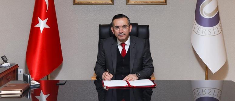 Rektör Prof. Dr. Ali Akdoğan’ın, 30 Ağustos Zafer Bayramı Kutlama Mesajı