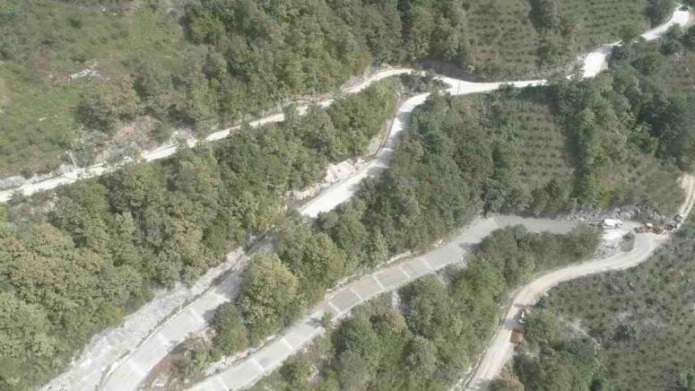 DAĞLAR DİZE GELDİ