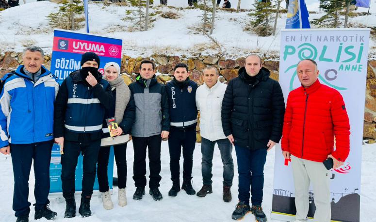 Çambaşı Kış Festivali’nde “KADES ve En İyi Narkotik Polisi: Anne” Bilgilendirmesi Yapıldı
