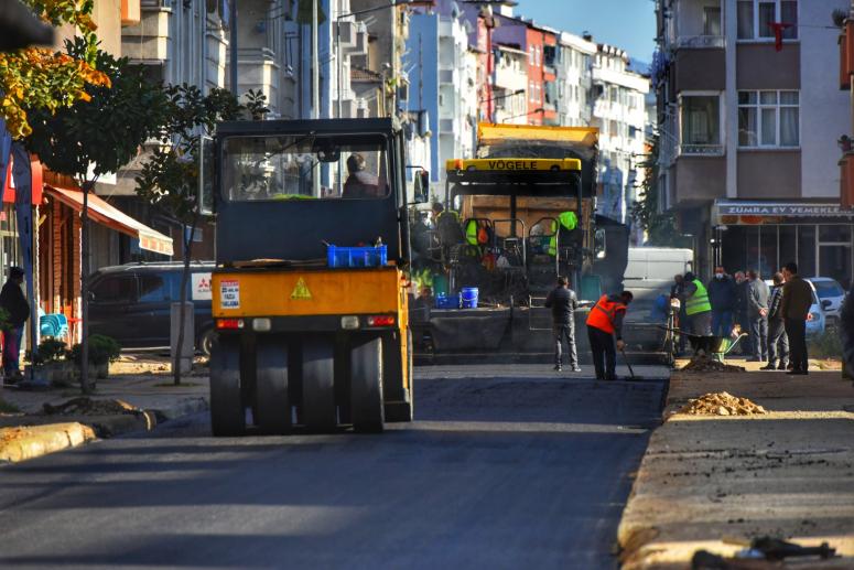 BAŞKAN TÖREN, “VATANDAŞ VE ŞEHİR ÖNCELİKLİ HİZMET BELEDİYECİLİĞİ ANLAYIŞIYLA ÇALIŞIYORUZ”
