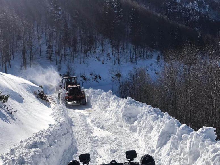 ORDU’DA KAR YAĞIŞI ŞİDDETİNİ ARTIRDI