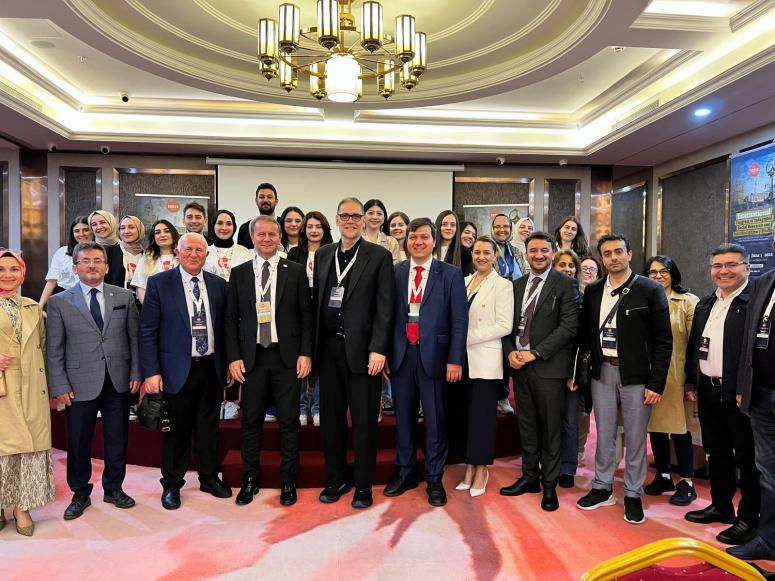 Uluslararası Bütünleşik Sosyal Araştırmalar ve Disiplinlerarası Çalışmalar Kongresi Gerçekleştirildi