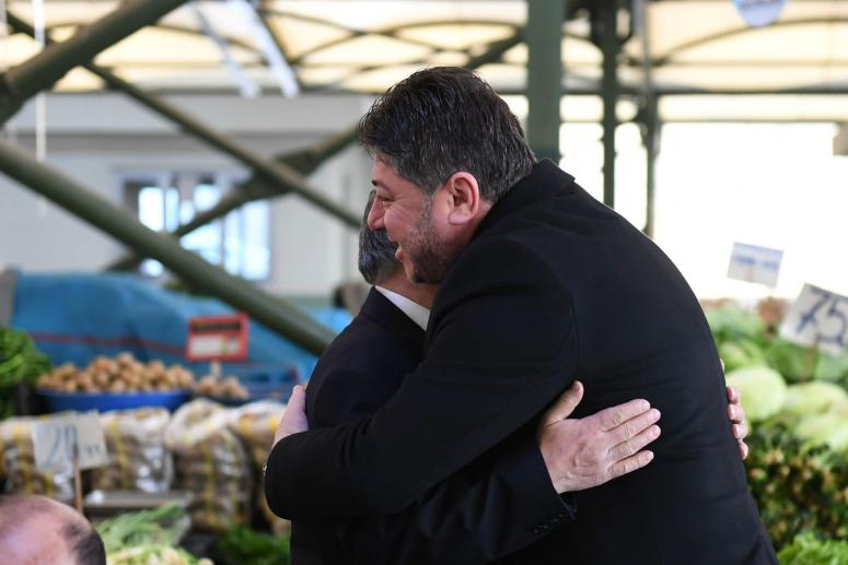 BAŞKAN TÖREN “YAPTIĞIMIZ İŞLERLE ELBETTE GURUR DUYUYORUZ AMA YAPACAKLARIMIZIN YANINDA BU İŞLERİ BİR BAŞLANGIÇ OLARAK KABUL EDİYORUZ”