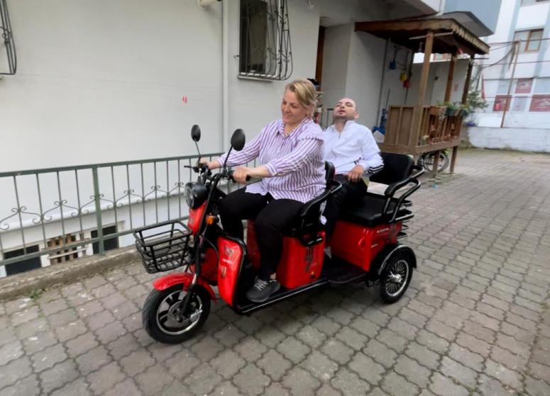 Vali Sonel, Engeli Olan Ailemizin Önce Mağduriyetini, Sonra da İhtiyacını Giderdi