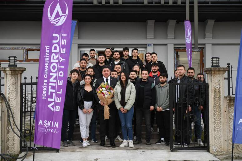 BAŞKAN TÖREN'E HER KESİMDEN DESTEK YAĞIYOR