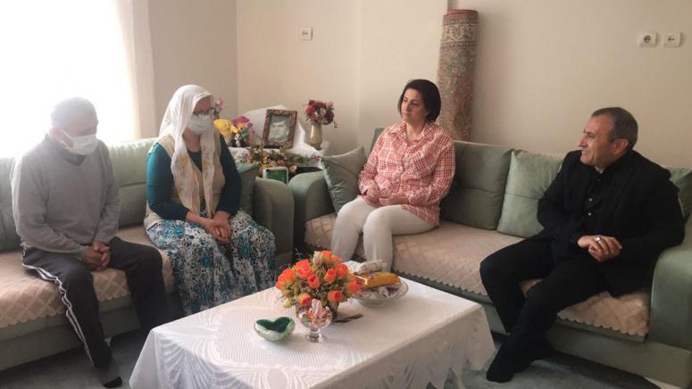Vali Sonel, “Hatırlanmak Bir Gün Değil Her Gün” Projesi Kapsamındaki Ziyaretlerini Sürdürüyor