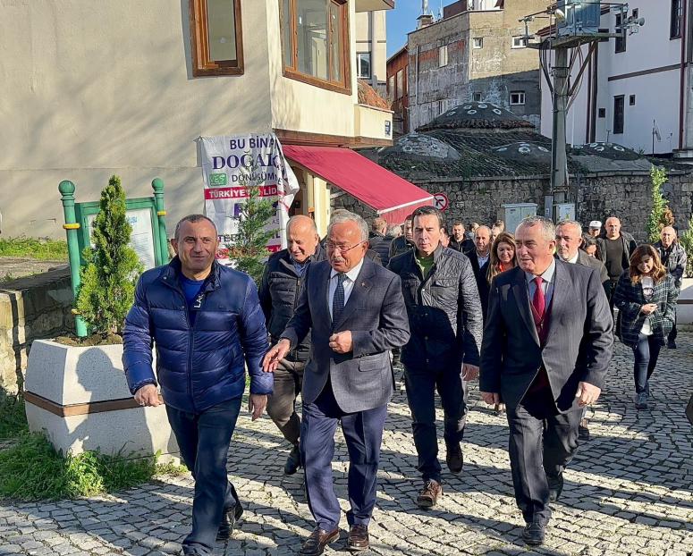 Vali Sonel, Ünye İlçemizde Ziyaret ve Temaslarda Bulundu