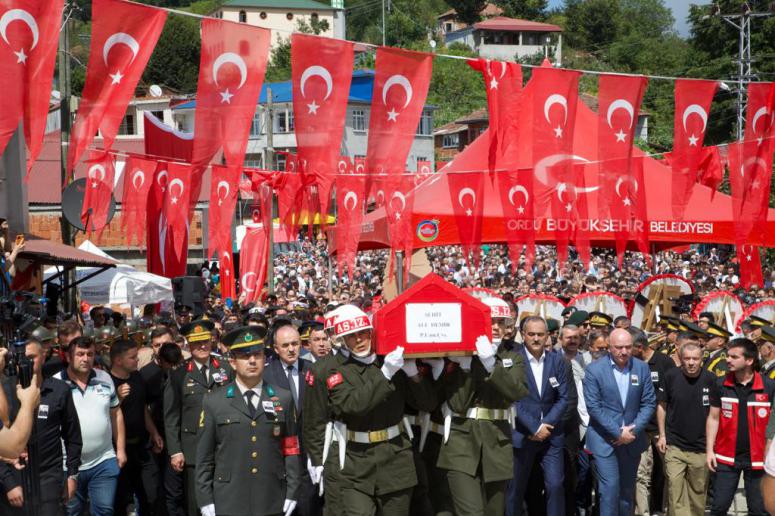 Şehidimizi Dualarla Son Yolculuğuna Uğurladık