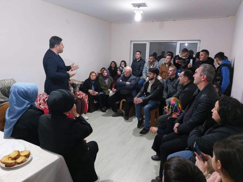 TOKİ KONUTLARINDA BAŞKAN TÖREN COŞKUSU