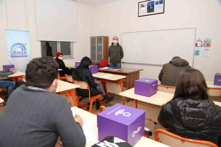 BASIN MENSUPLARI İÇİN ‘DİKSİYON VE HİTABET’ KURSU AÇILDI