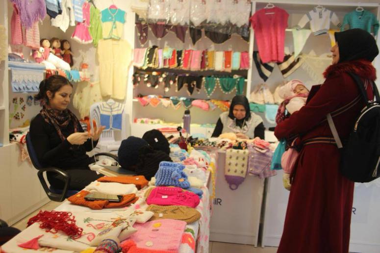 EMEĞİN KAZANCA DÖNÜŞTÜĞÜ YER: EL EMEĞİ ÇARŞISI