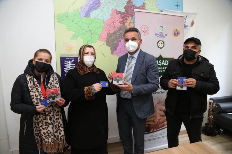 KAYBOLMA VE SAĞLIK RİSKİNE KARŞI “AKILLI SAAT” ÇÖZÜMÜ
