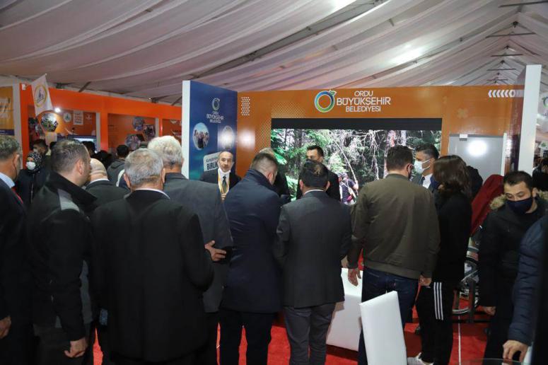 ORDU BÜYÜKŞEHİR BELEDİYESİ STANDI FESTİVALİN İLGİ ODAĞI OLDU