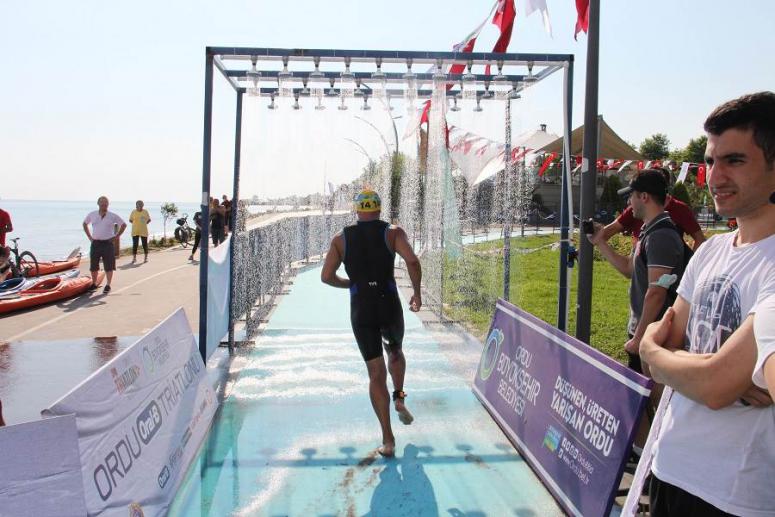 DERECE ELDE EDEN SPORCULAR ÖDÜLLE TAÇLANDIRILDI