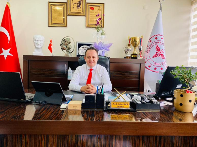 HEM İYİ DOKTOR, HEM İYİ AİLE BABASI