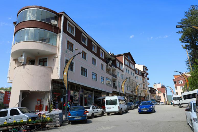 KUMRU’NUN ÇEHRESİ DEĞİŞİYOR  123 BİNADA YAPILACAK CEPHE GİYDİRME ÇALIŞMALARIYLA İLÇE ESTETİK BİR GÖRÜNÜM KAZANIYOR